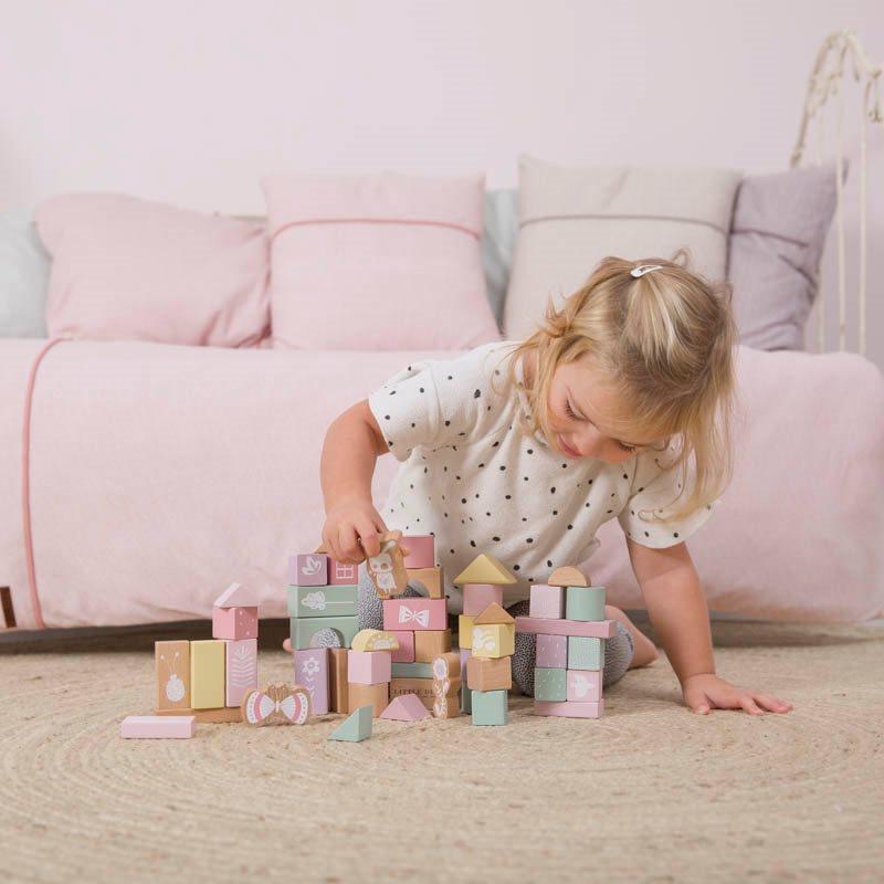 lesene kocke lesene igrače za otroke darilo za punčko2