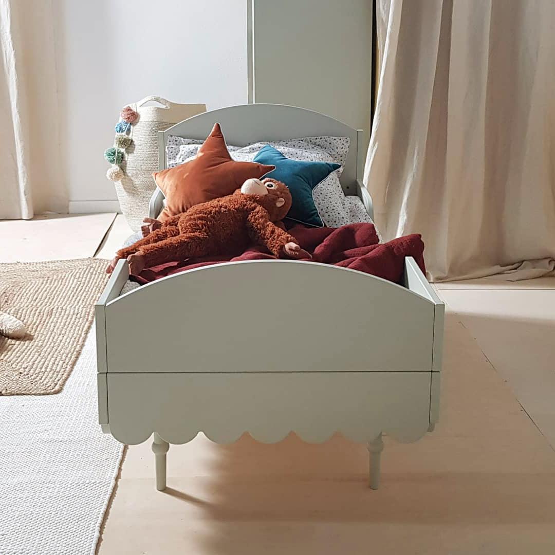 Mladostniška postelja 90×200 cm Olive Poppy
